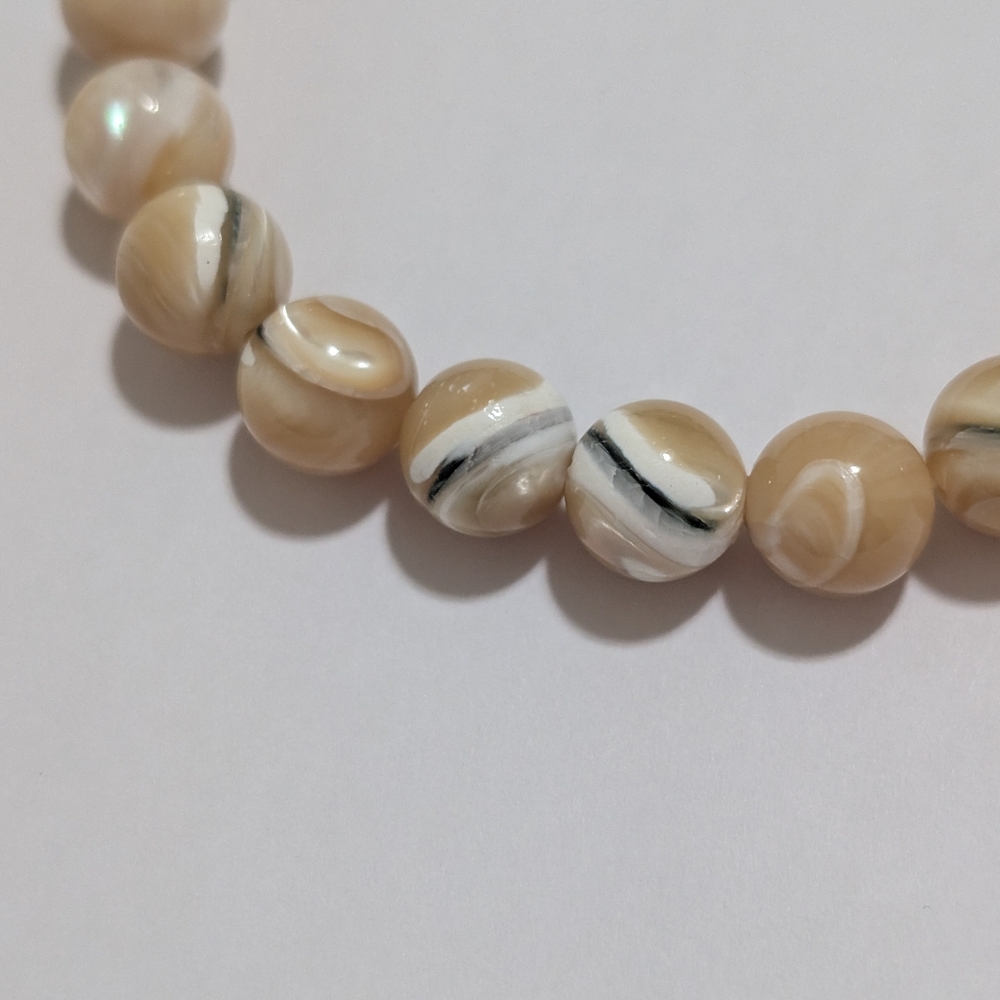 Mother Of Pearl Bracelet - Picture 6 of 7